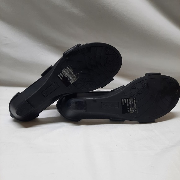 Dexflex Comfort Black zip back wedge sandal 7W - Picture 8 of 8